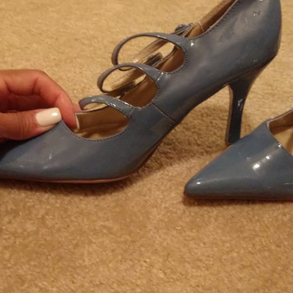 Heels - Picture 2 of 5